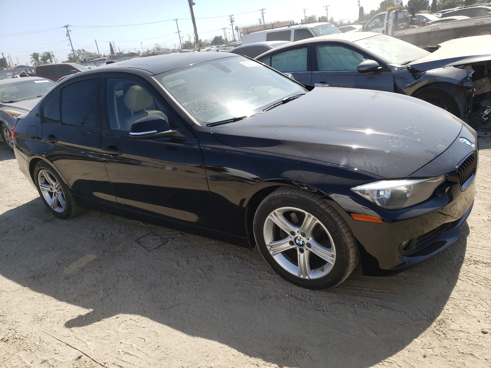 2015 BMW 320 I vin: WBA3B1C51FK137852