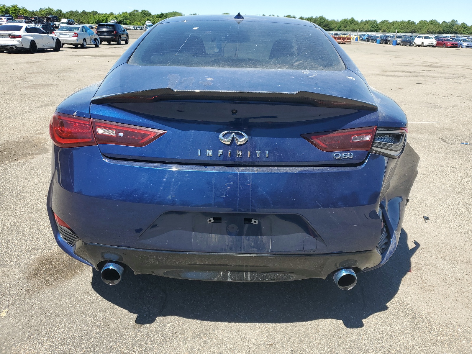 JN1EV7EK4JM341733 2018 Infiniti Q60 Luxe 300