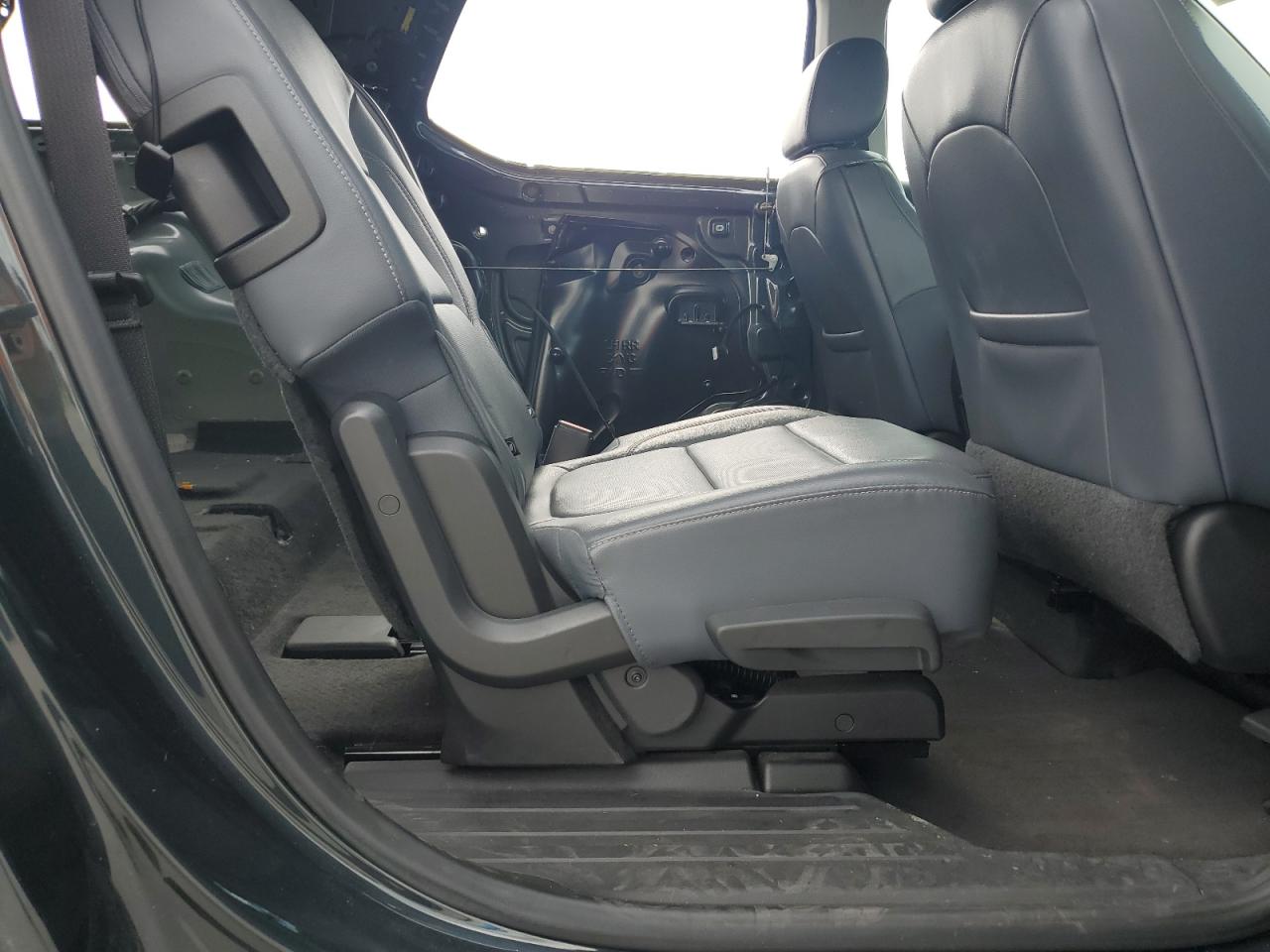 2018 Chevrolet Traverse Premier VIN: 1GNERKKW5JJ228782 Lot: 59026564