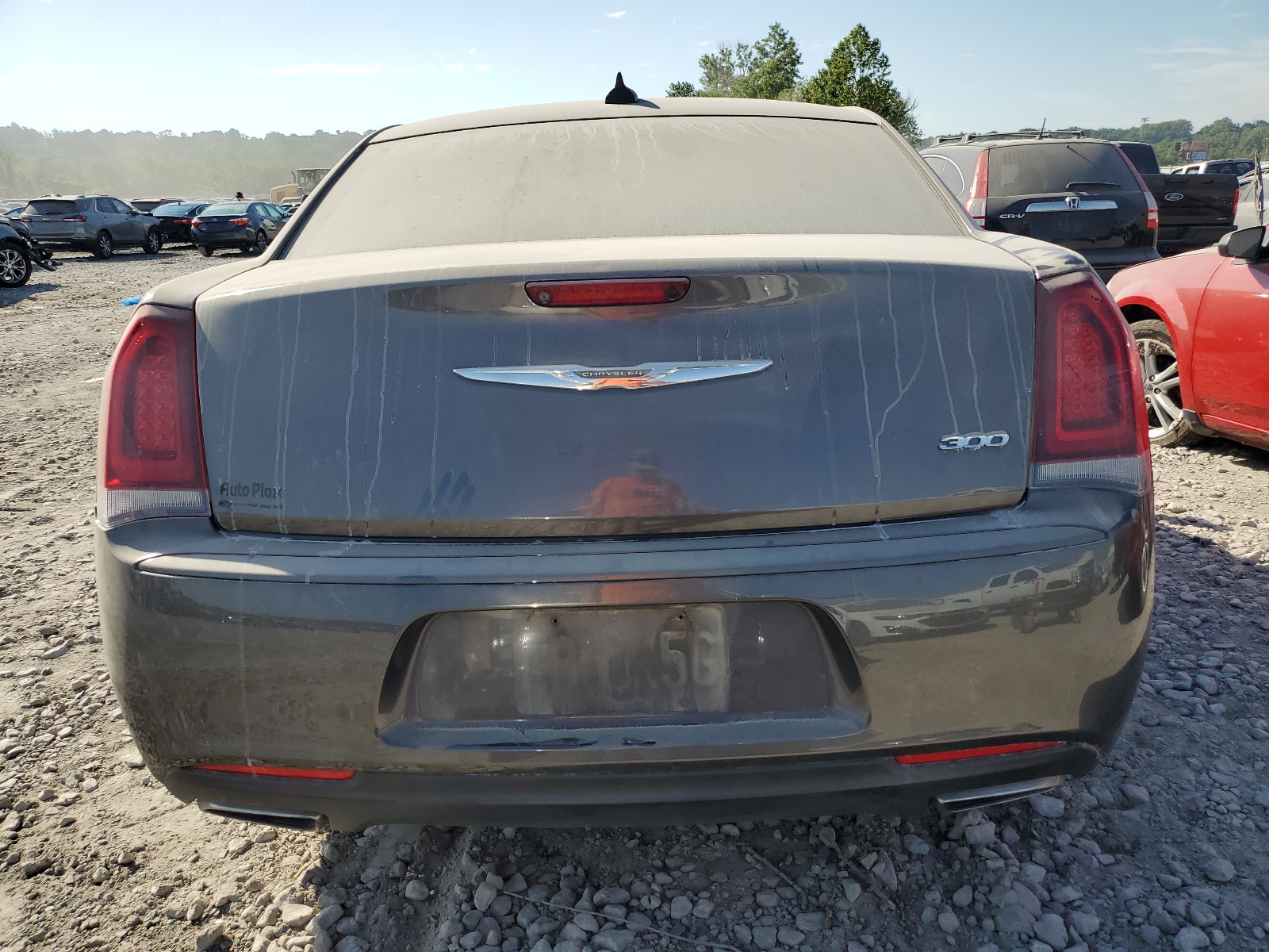 2C3CCAAGXKH555921 2019 Chrysler 300 Touring