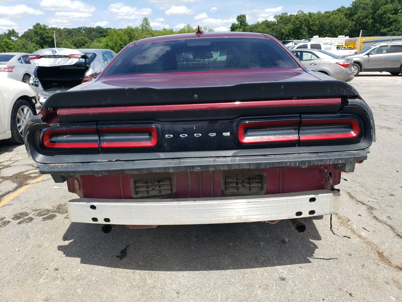 2C3CDZAG8JH132216 2018 Dodge Challenger Sxt