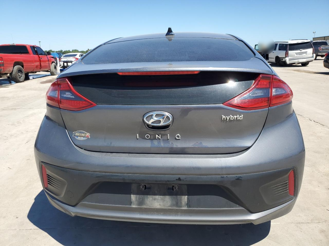 KMHC85LC2KU138090 2019 Hyundai Ioniq Limited