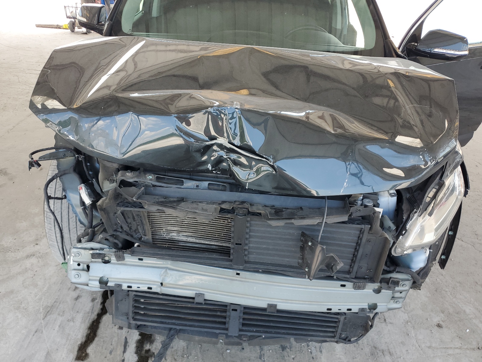 1GNERGKW1KJ264077 2019 Chevrolet Traverse Lt