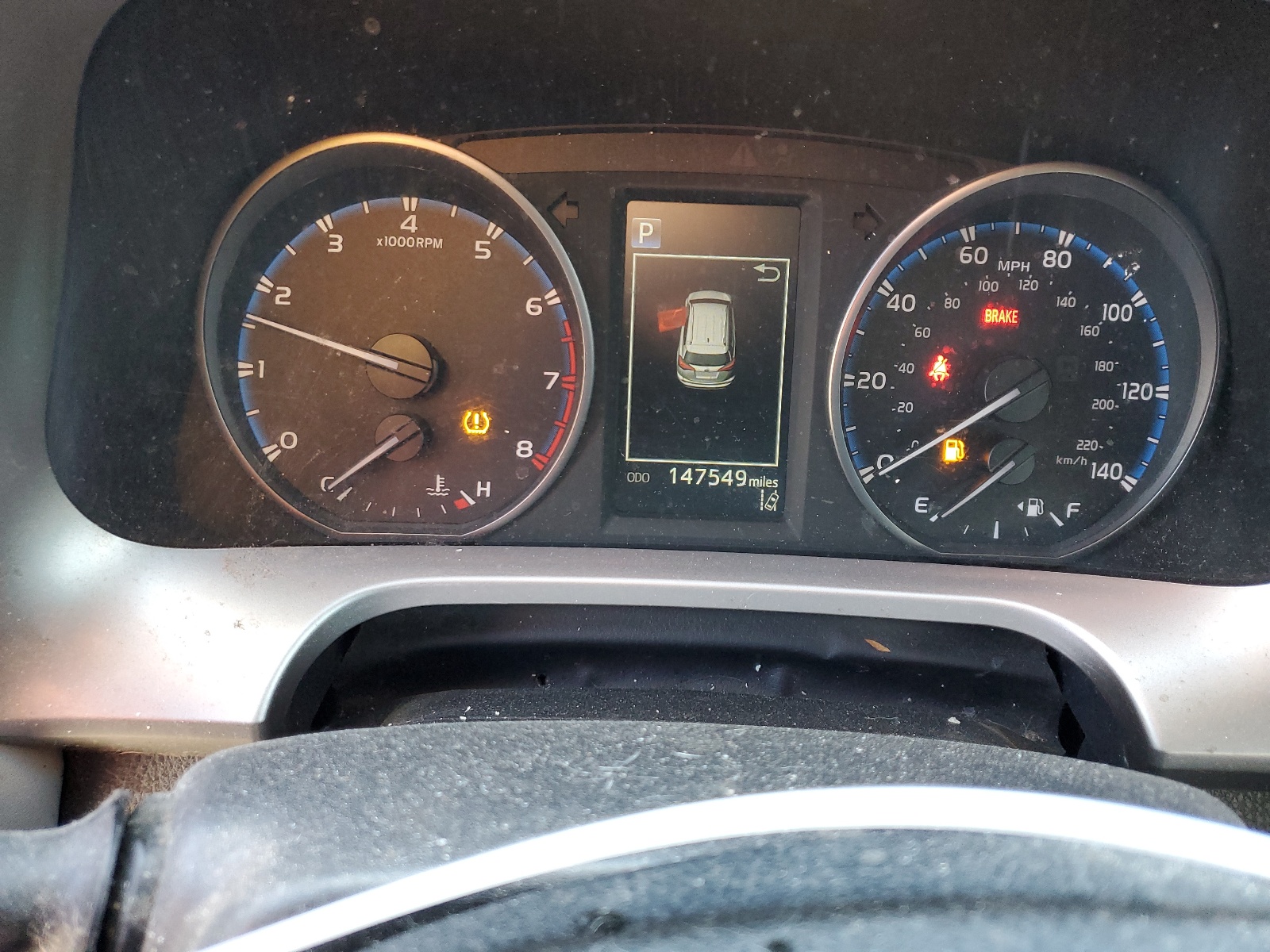 JTMWFREV6HJ125754 2017 Toyota Rav4 Xle