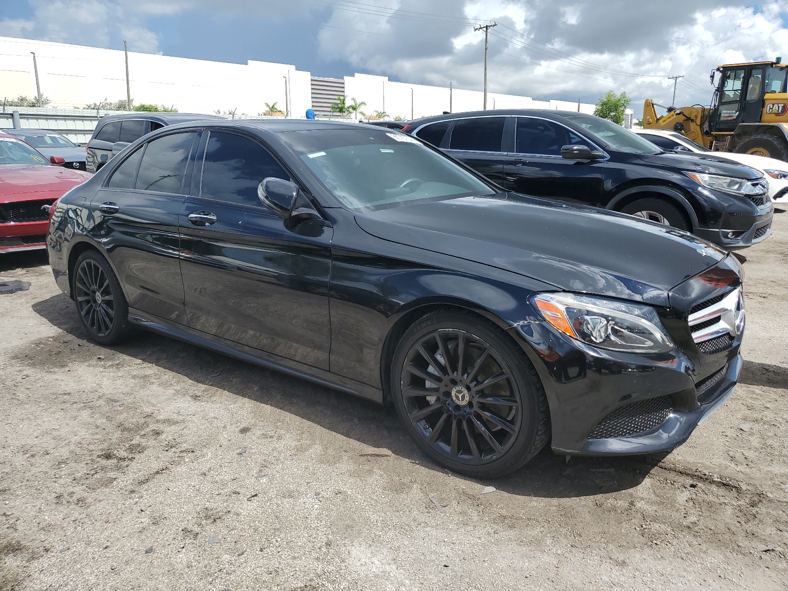 2018 Mercedes-Benz C 300 vin: 55SWF4JB2JU257596