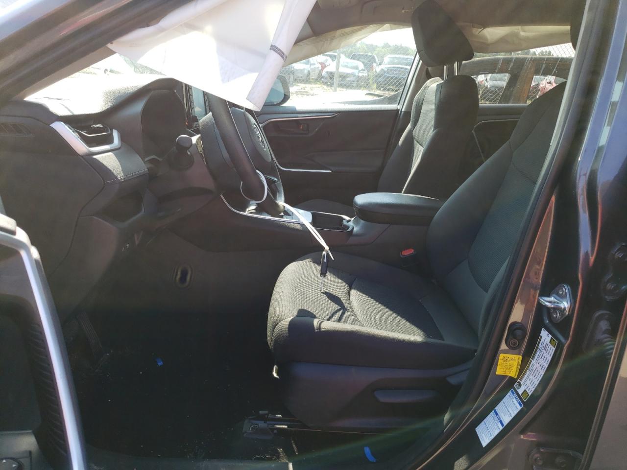 2021 Toyota Rav4 Le VIN: 4T3LWRFV4MU026170 Lot: 57020054