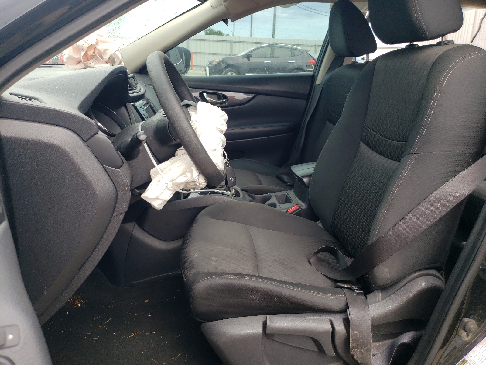 KNMAT2MT0JP567149 2018 Nissan Rogue S