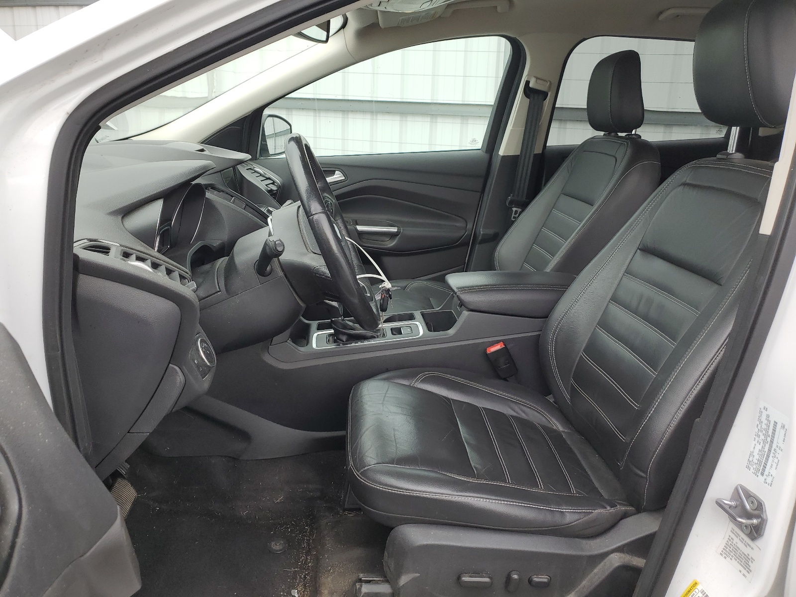 1FMCU9HD5JUA44210 2018 Ford Escape Sel