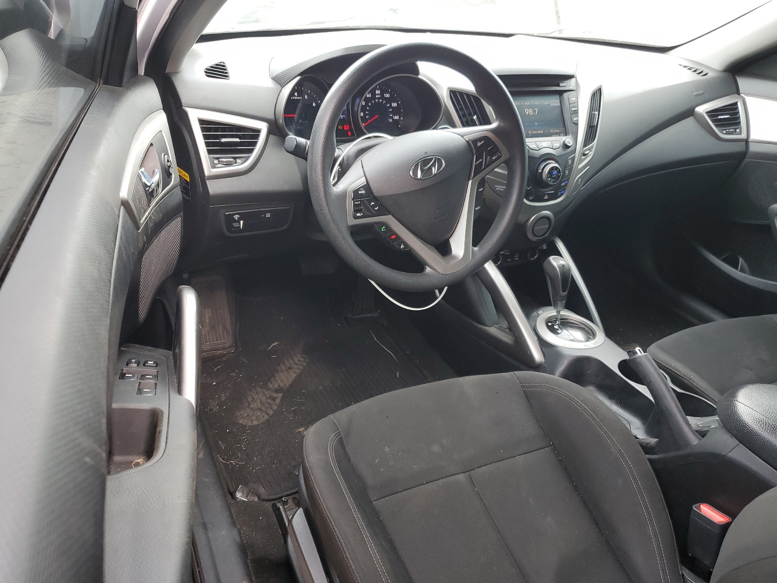 KMHTC6AD1GU292717 2016 Hyundai Veloster