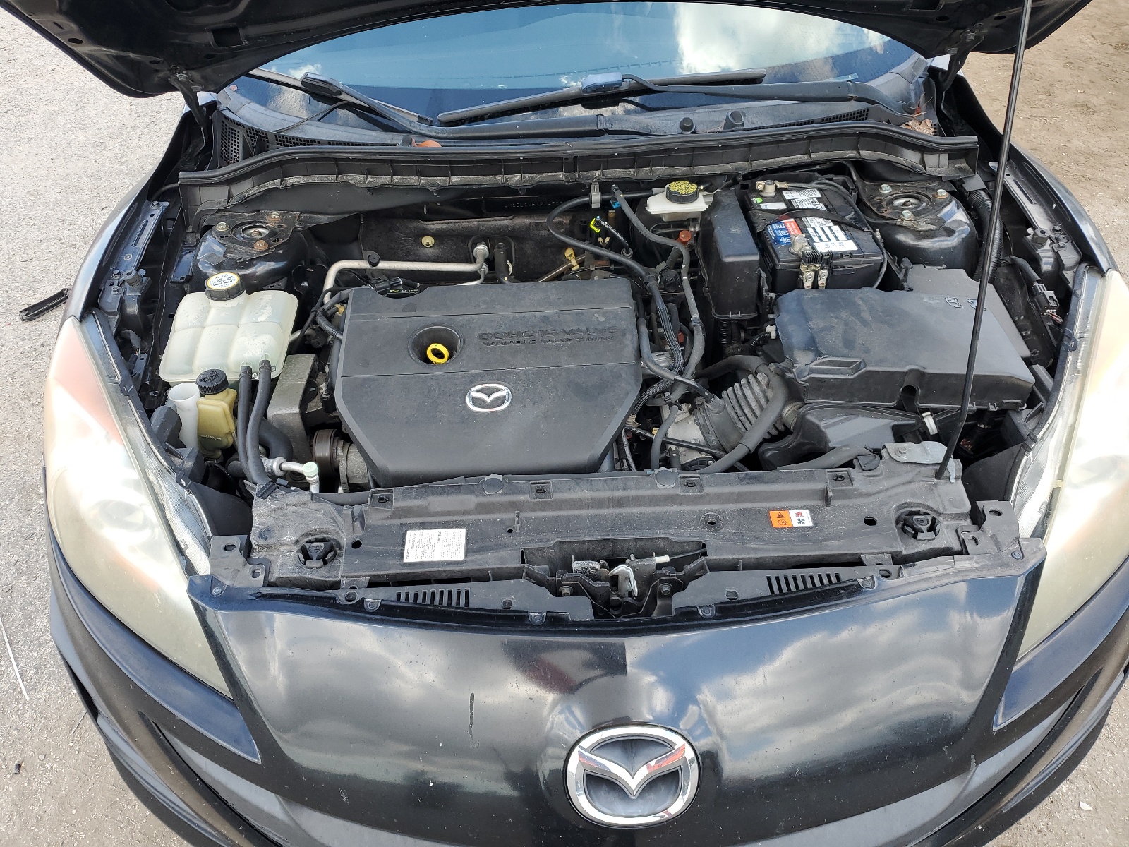 JM1BL1VF4B1470788 2011 Mazda 3 I