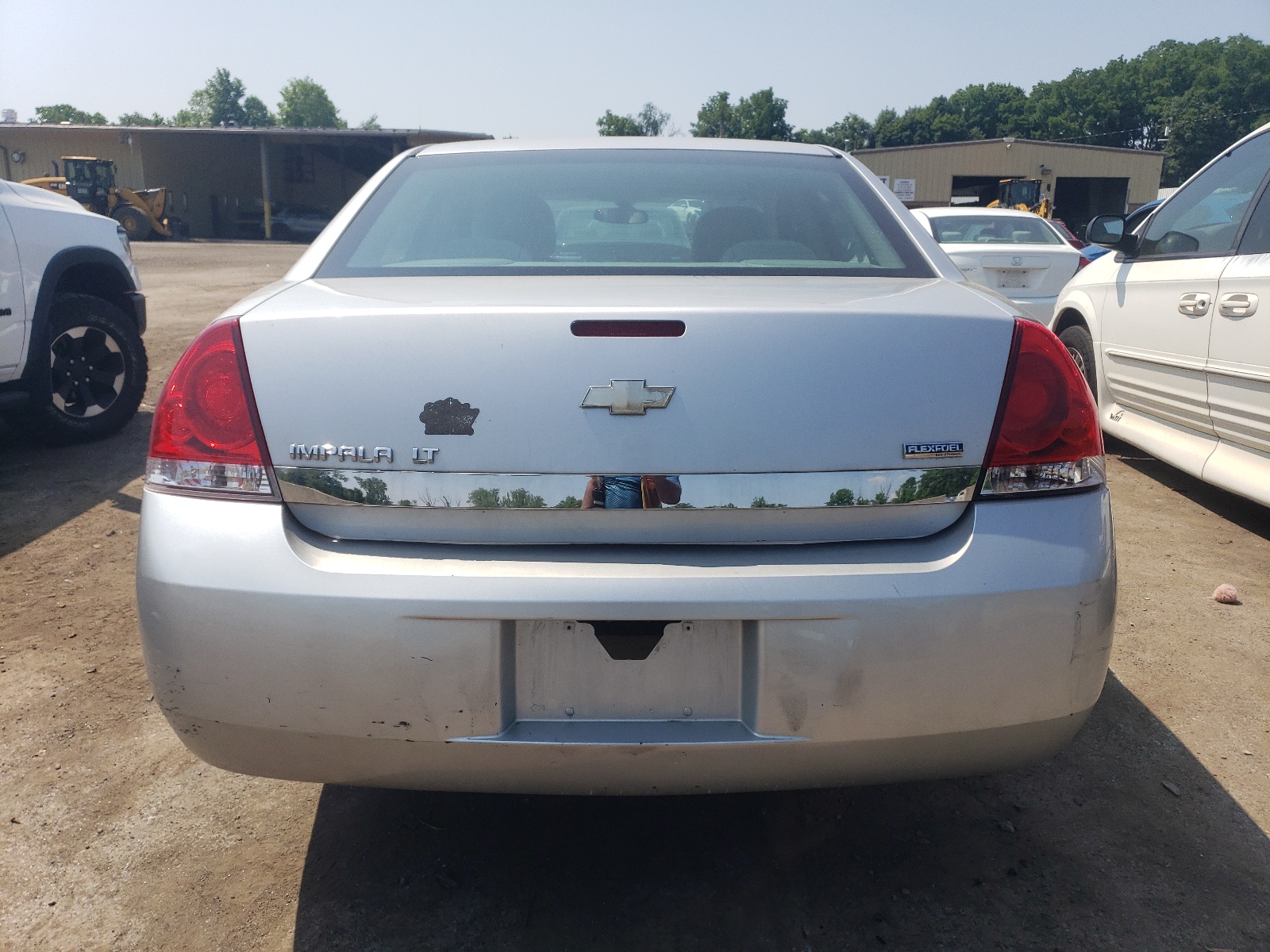 2G1WB5EK9A1185529 2010 Chevrolet Impala Lt