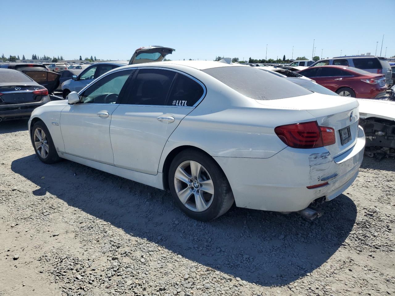 VIN WBAXG5C54DDY33326 2013 BMW 5 SERIES no.2