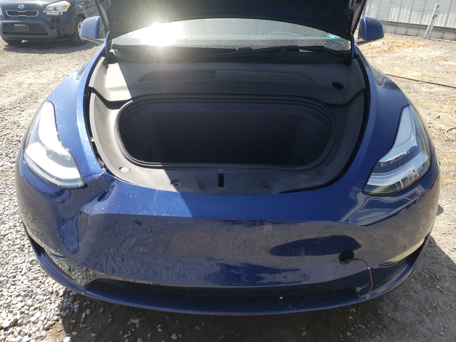 5YJYGDEE0LF010673 2020 Tesla Model Y