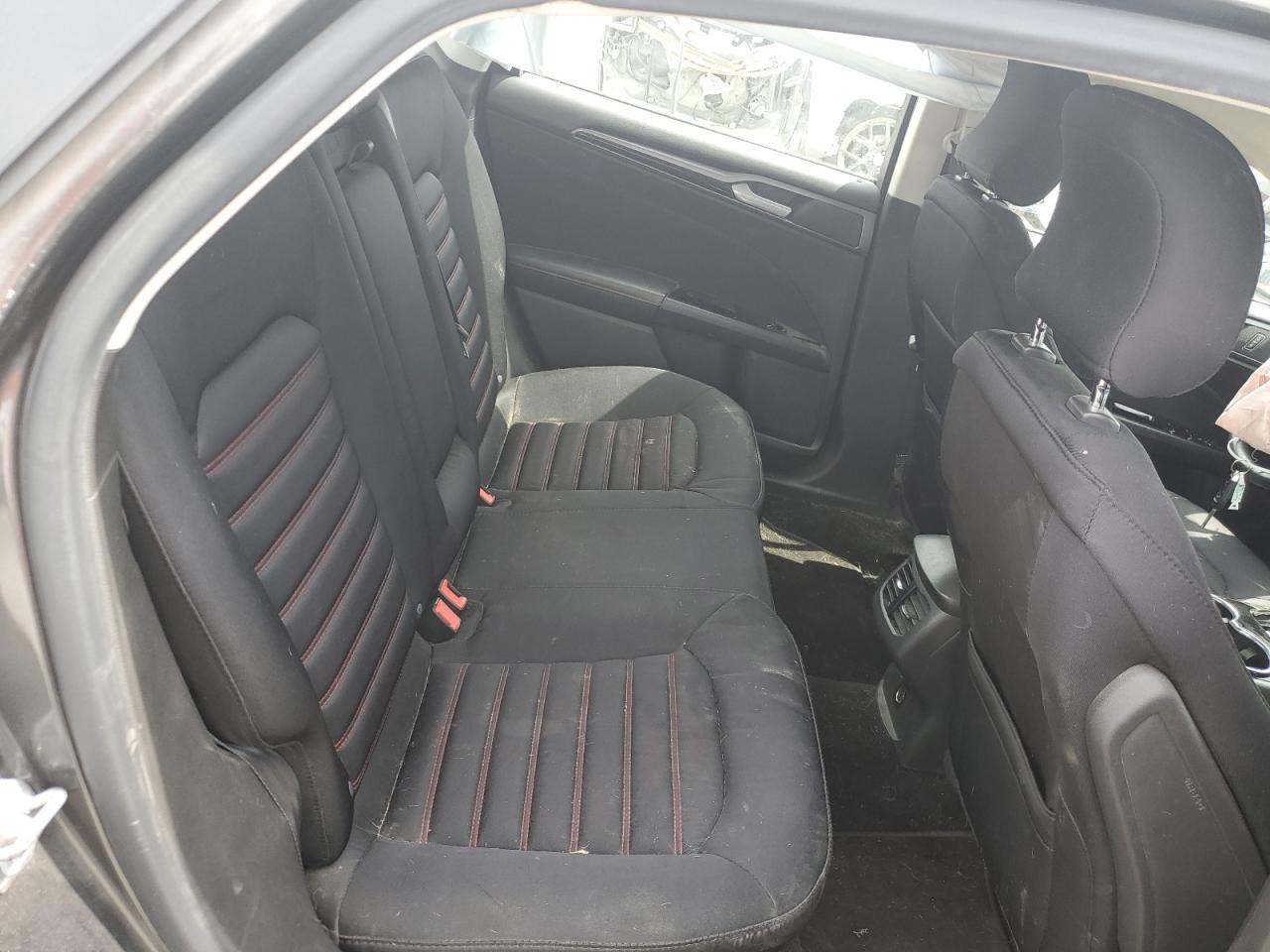 2015 Ford Fusion Se VIN: 3FA6P0H78FR171987 Lot: 60652134