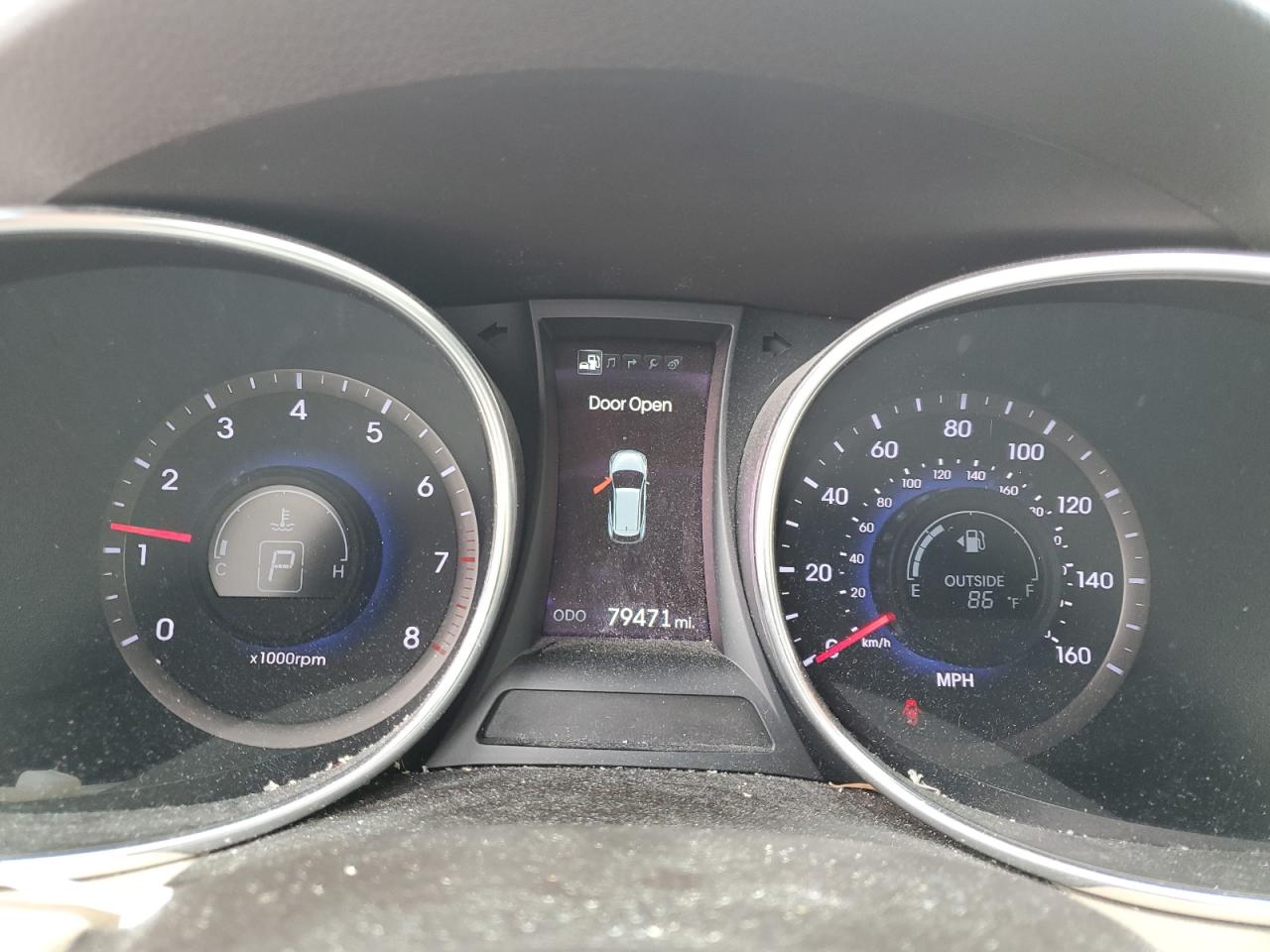 2014 Hyundai Santa Fe - Image 9