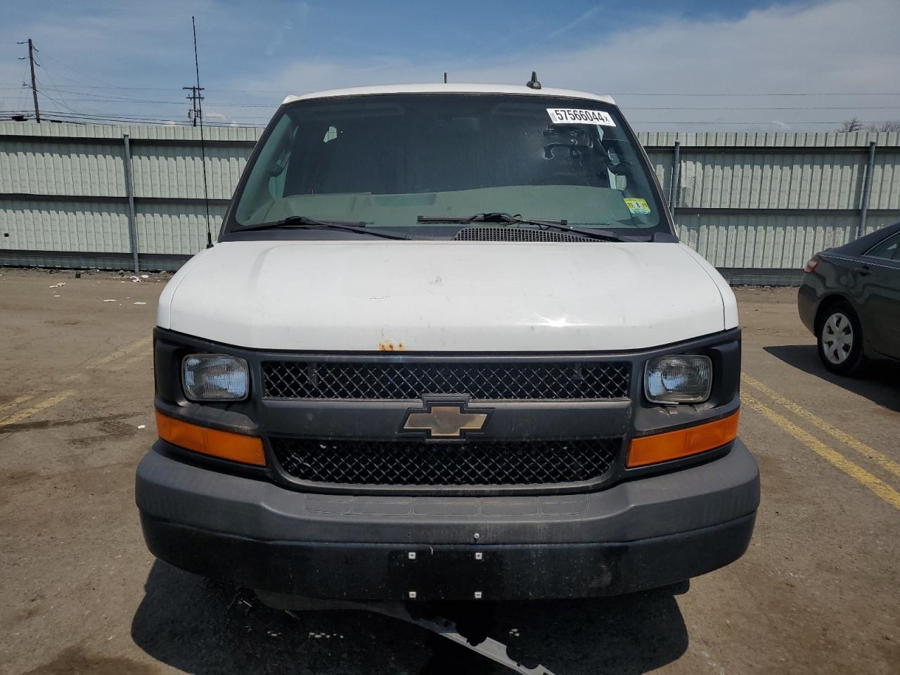 2016 Chevrolet Express G2500 VIN: 1GCWGAFFXG1340090 Lot: 57566044