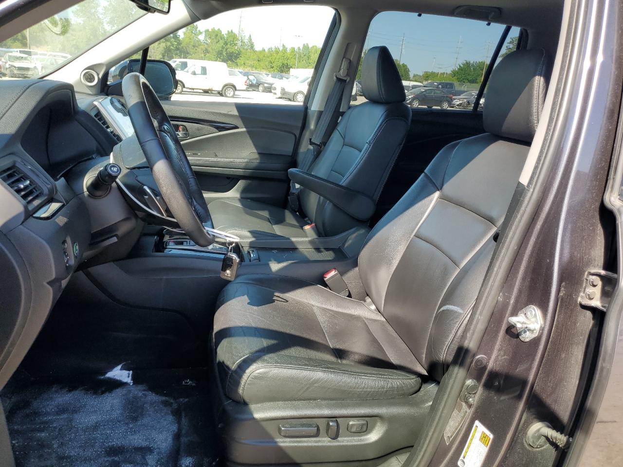 2017 Honda Pilot Touring VIN: 5FNYF6H93HB084643 Lot: 58423274