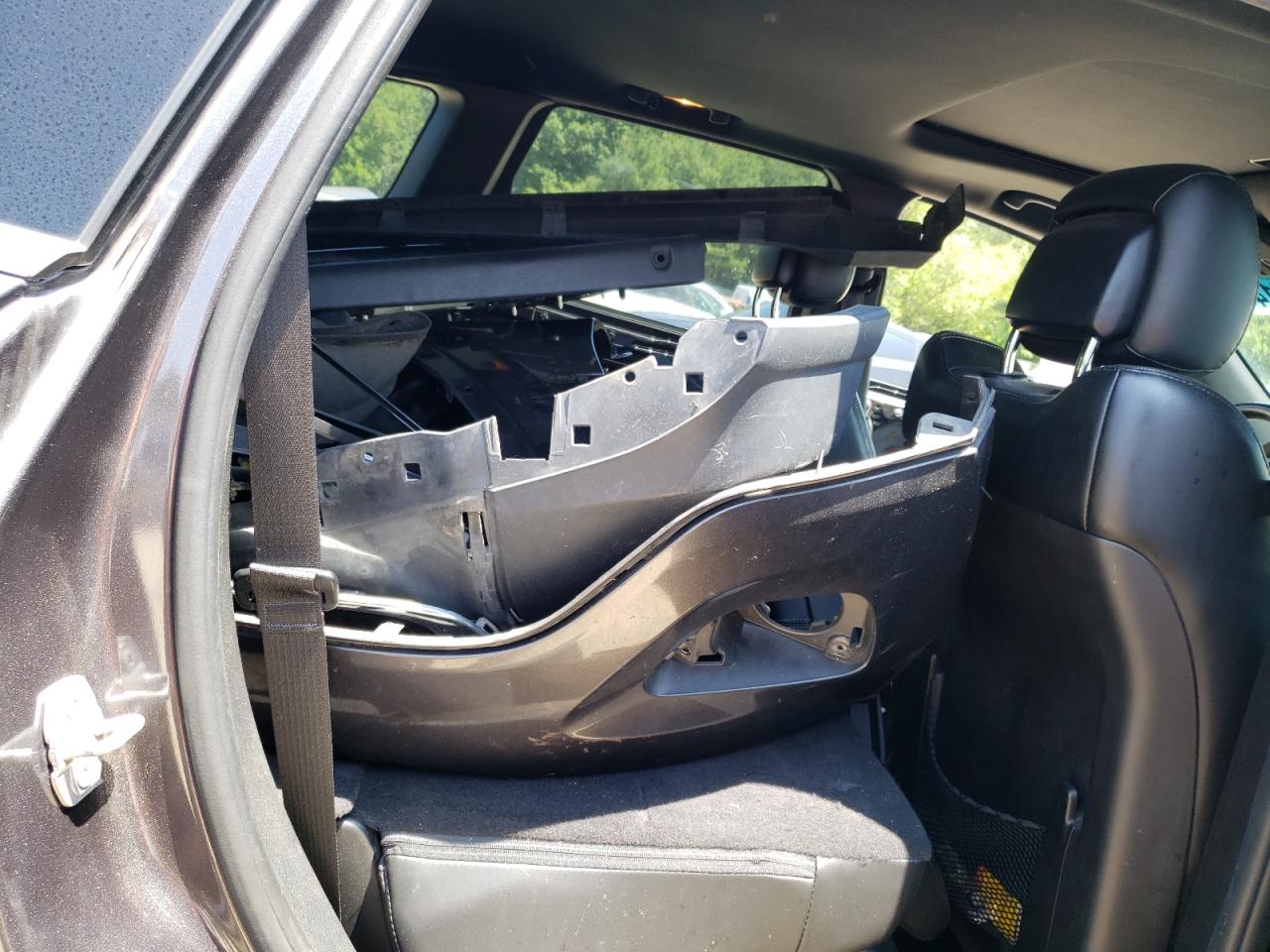 2015 Jeep Grand Cherokee Limited VIN: 1C4RJFBGXFC224689 Lot: 60155144