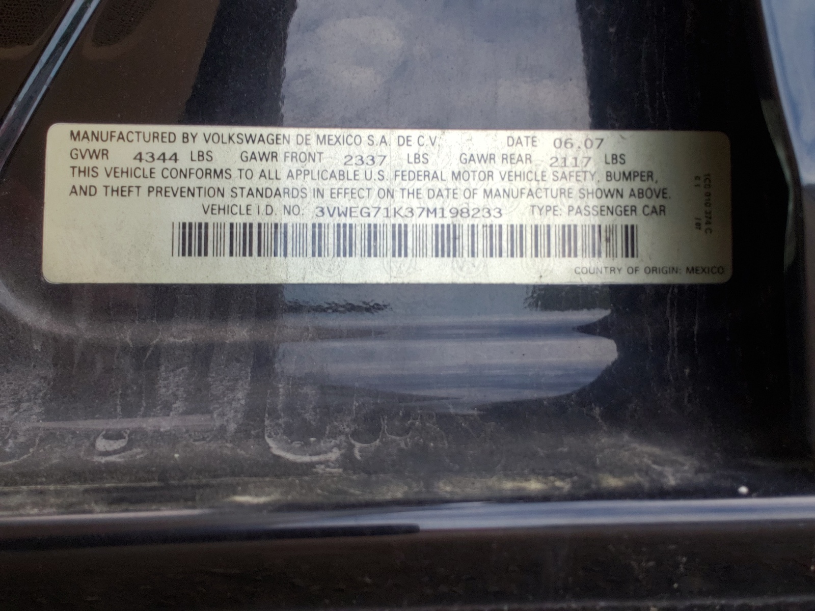 3VWEG71K37M198233 2007 Volkswagen Jetta Wolfsburg