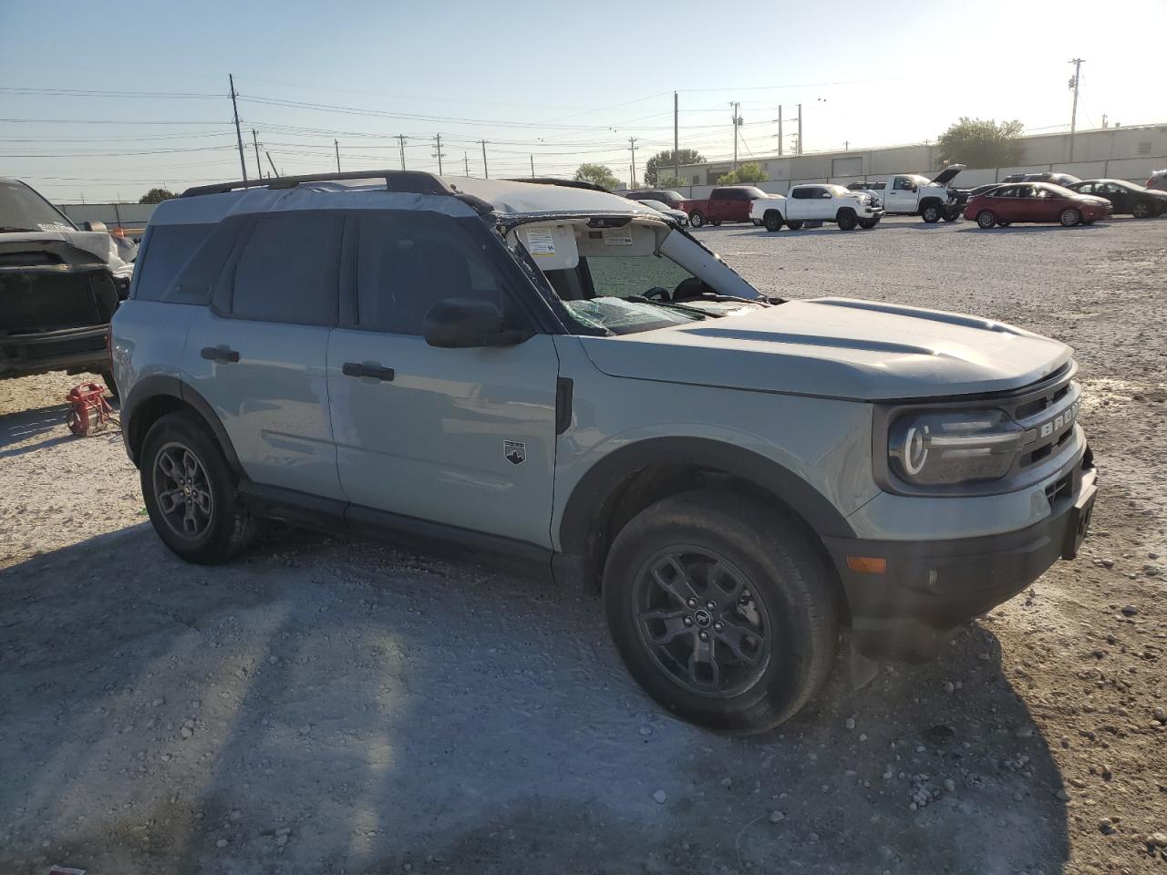 2022 Ford Bronco - Image 4