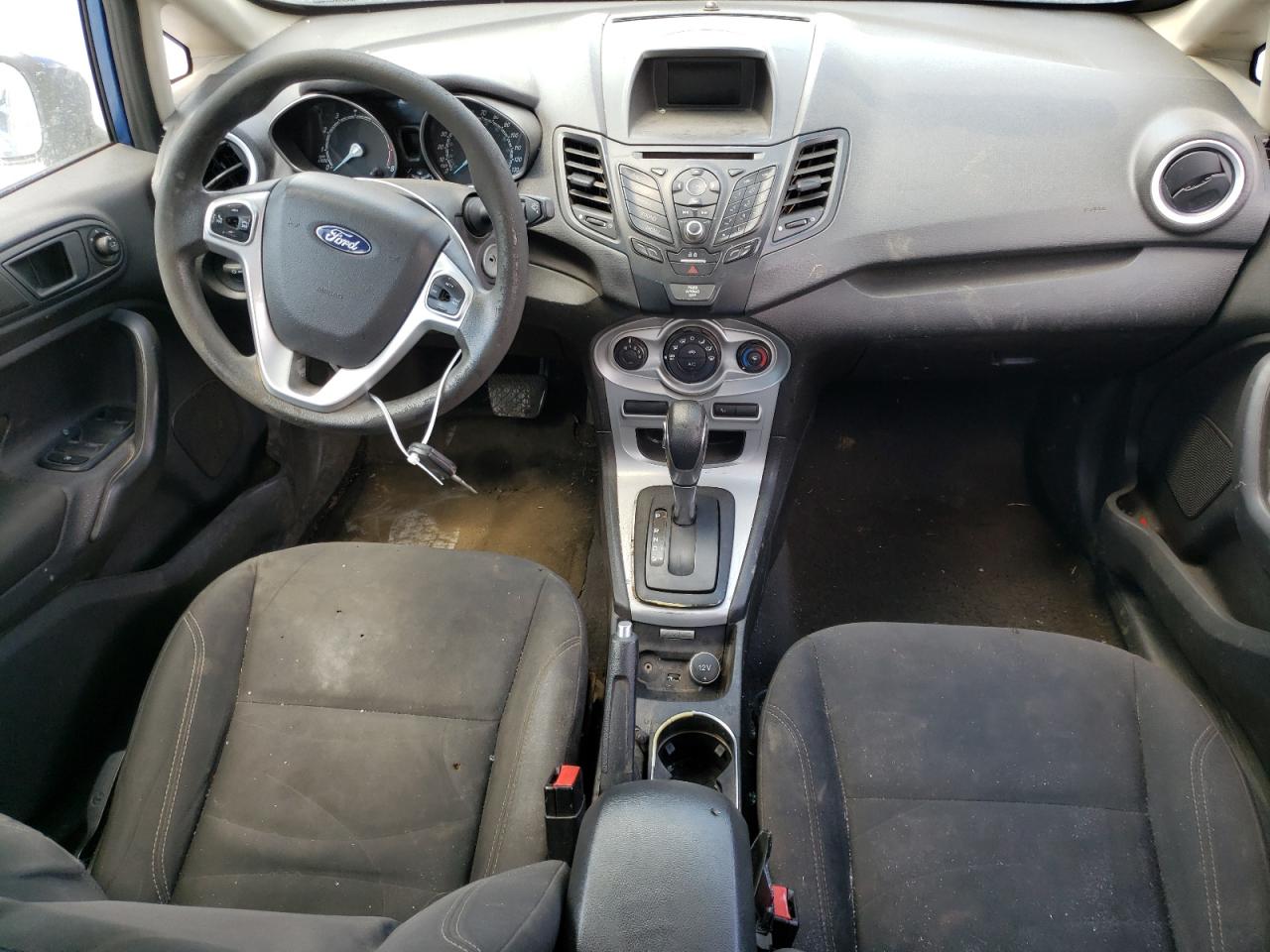 3FADP4BJXJM140376 2018 Ford Fiesta Se