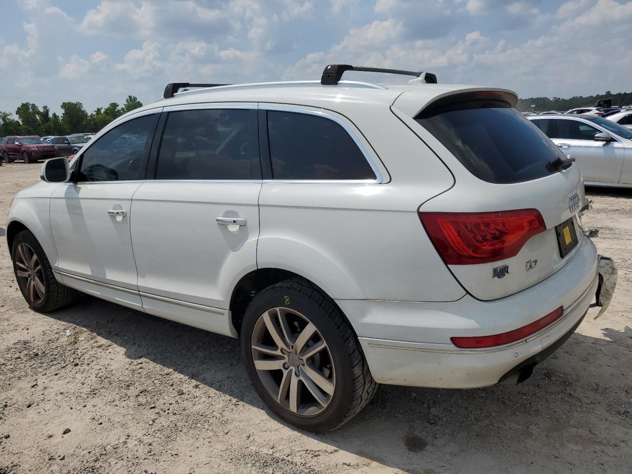 WA1LGAFE3FD001074 2015 AUDI Q7 - Image 2