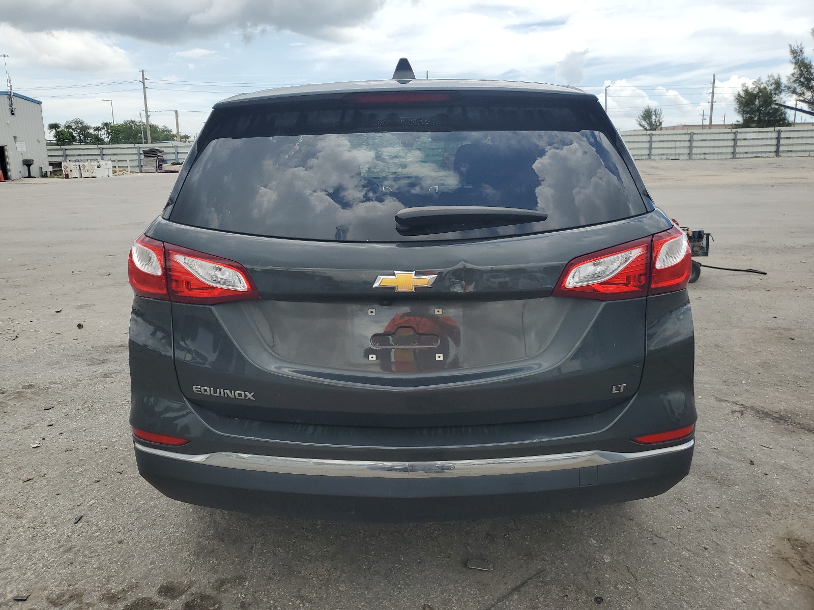 2GNAXKEV4L6185110 2020 Chevrolet Equinox Lt