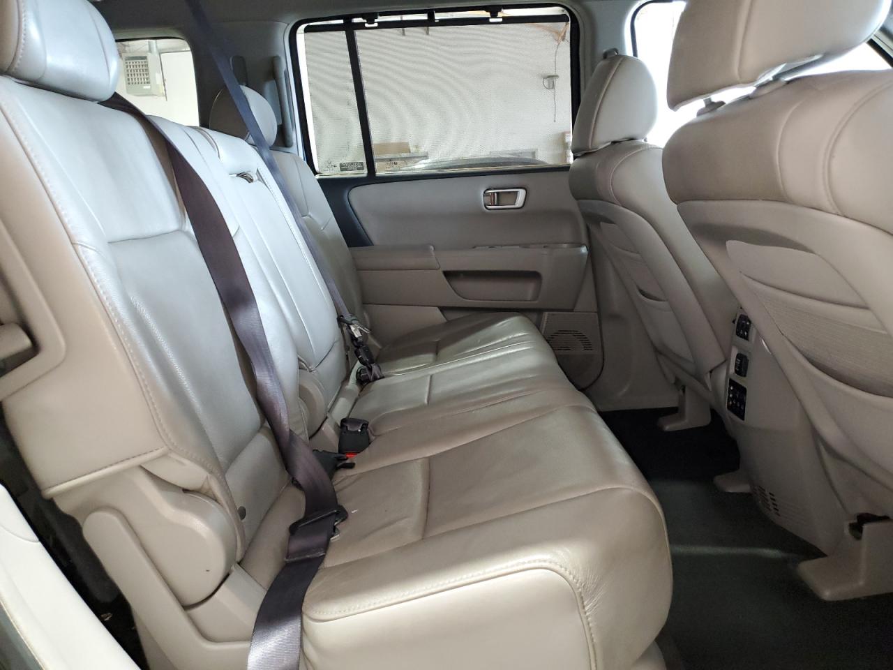 2009 Honda Pilot Touring VIN: 5FNYF489X9B007466 Lot: 60590534