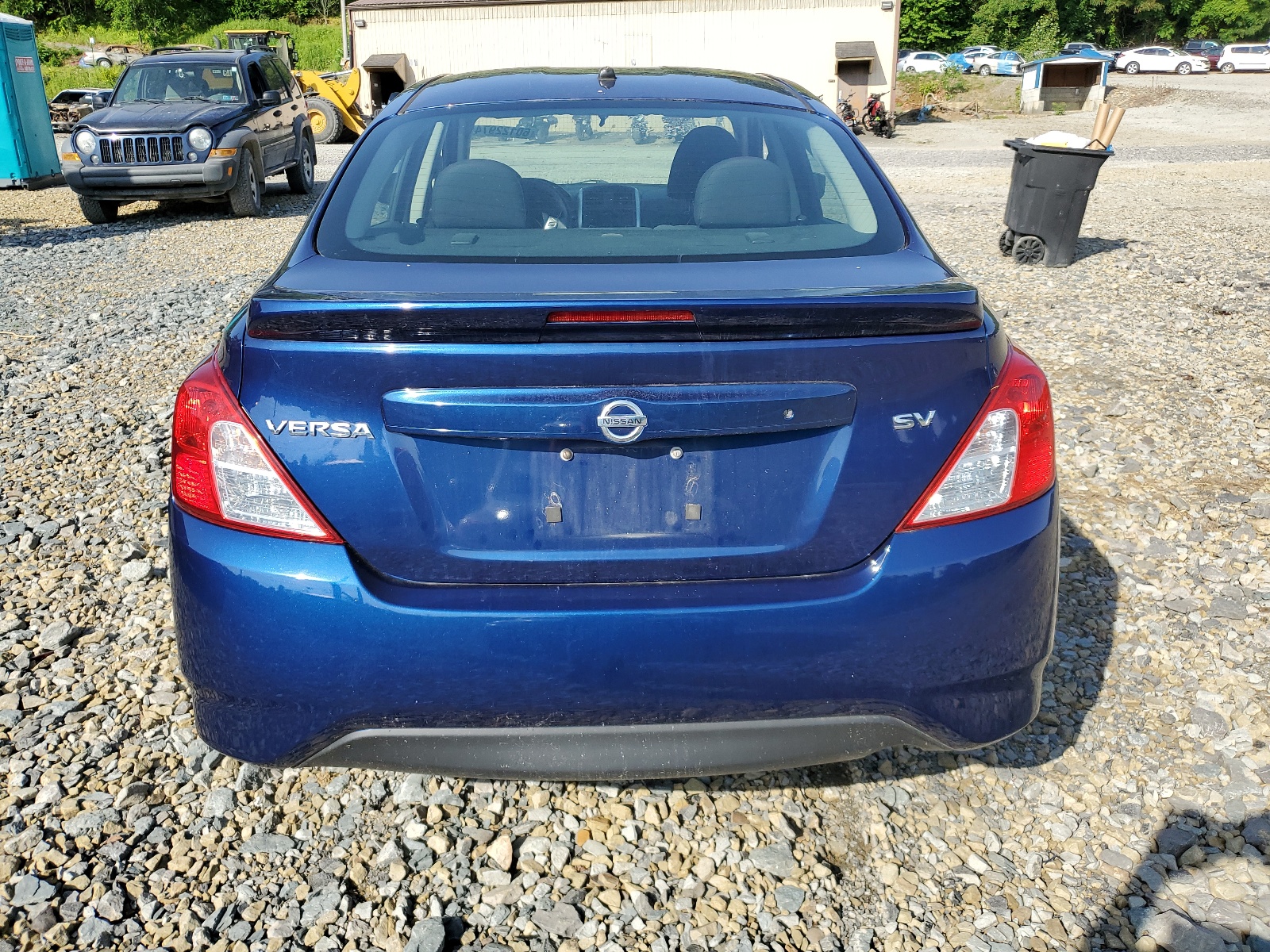 3N1CN7APXJL808012 2018 Nissan Versa S