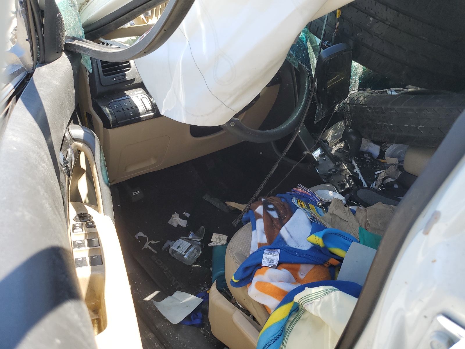 5XYKT3A66CG269574 2012 Kia Sorento Base