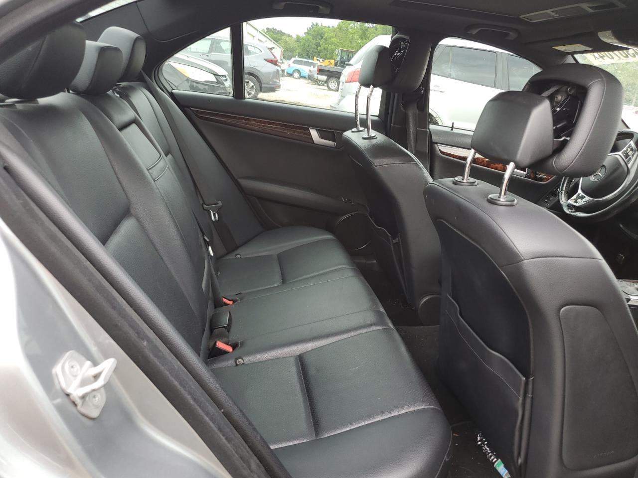 2013 Mercedes-Benz C 250 VIN: WDDGF4HB5DR265854 Lot: 60430704