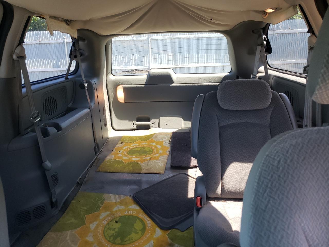 2005 Chrysler Town & Country Touring VIN: 2C4GP54L85R325178 Lot: 61269374