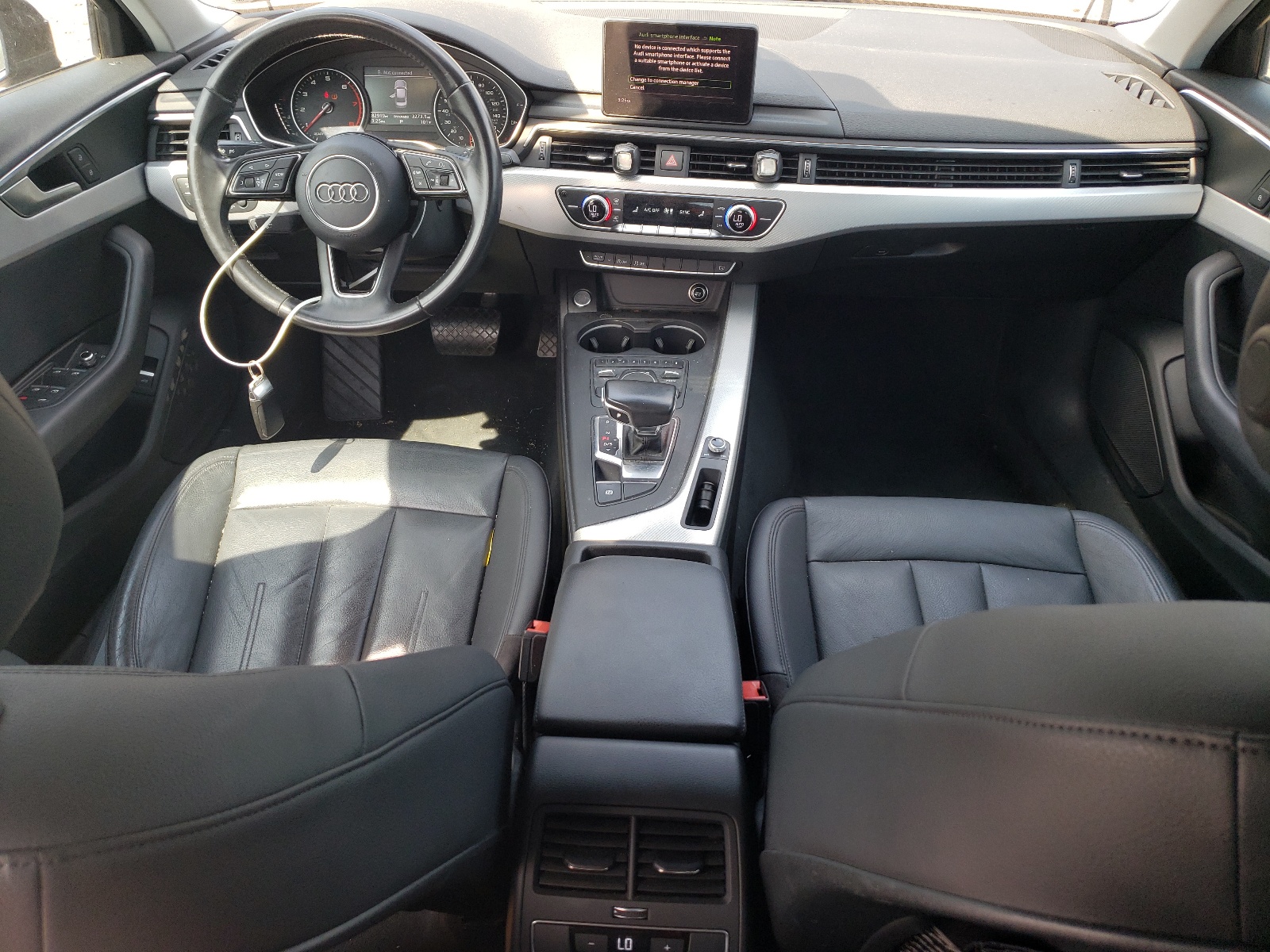 WAUGNAF48HN025269 2017 Audi A4 Premium