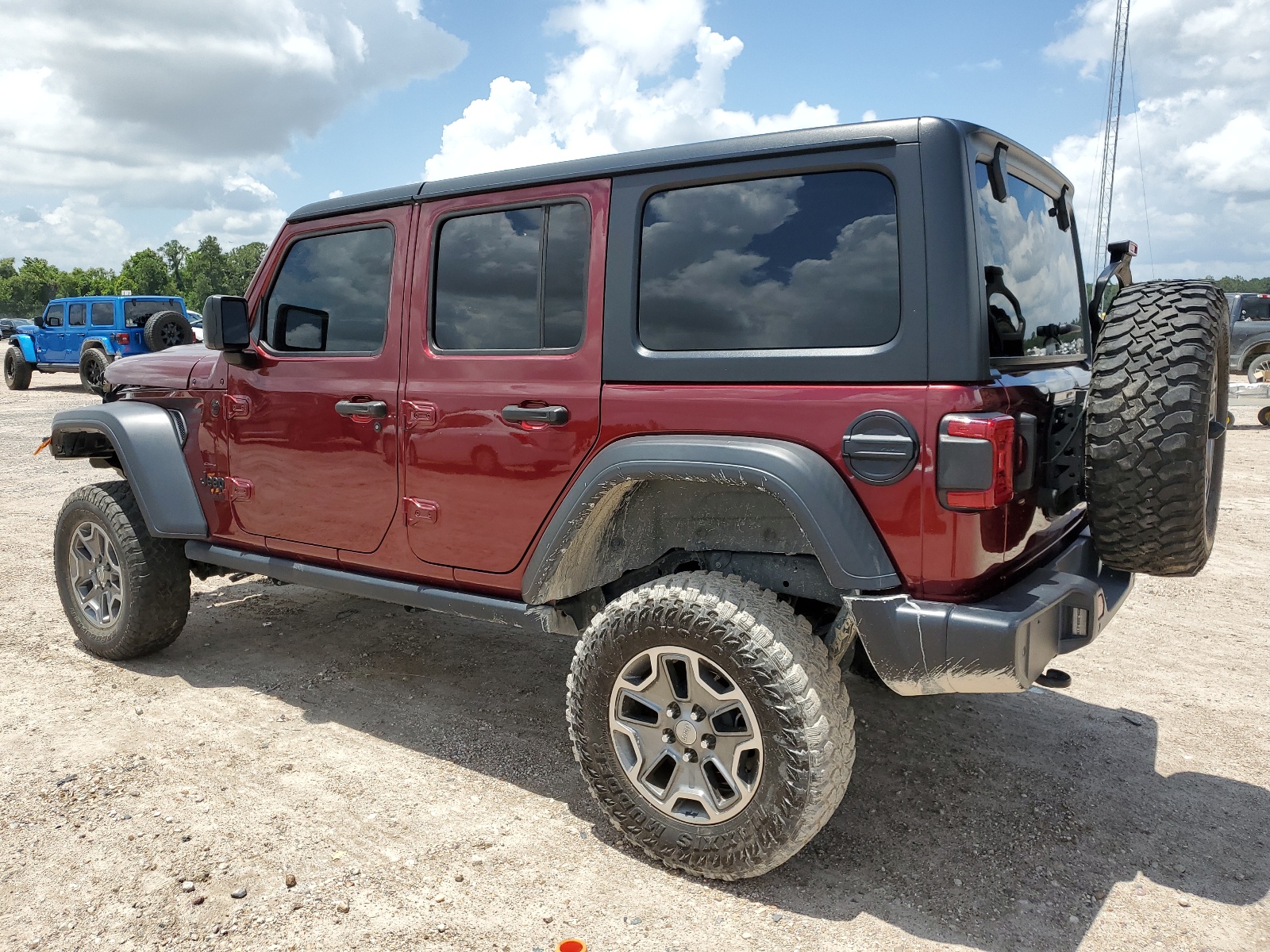 2021 Jeep Wrangler Unlimited Sport vin: 1C4HJXDN2MW679528