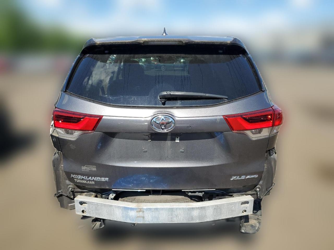 2017 Toyota Highlander Se VIN: 5TDJZRFHXHS357044 Lot: 57880474