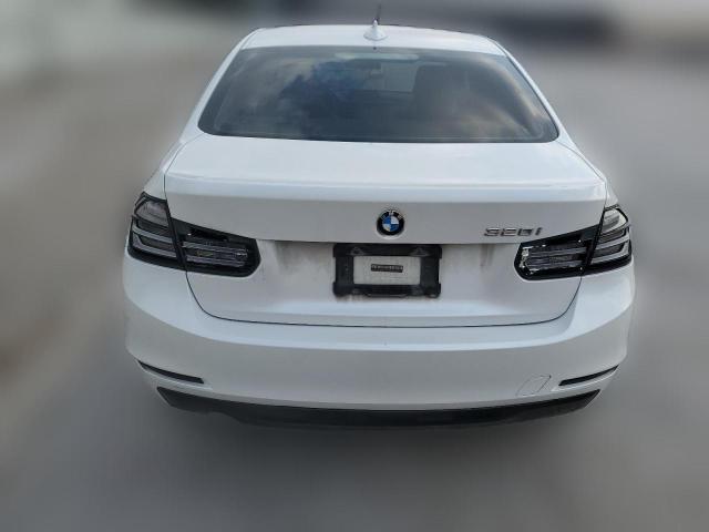 Седани BMW 3 SERIES 2014 Білий