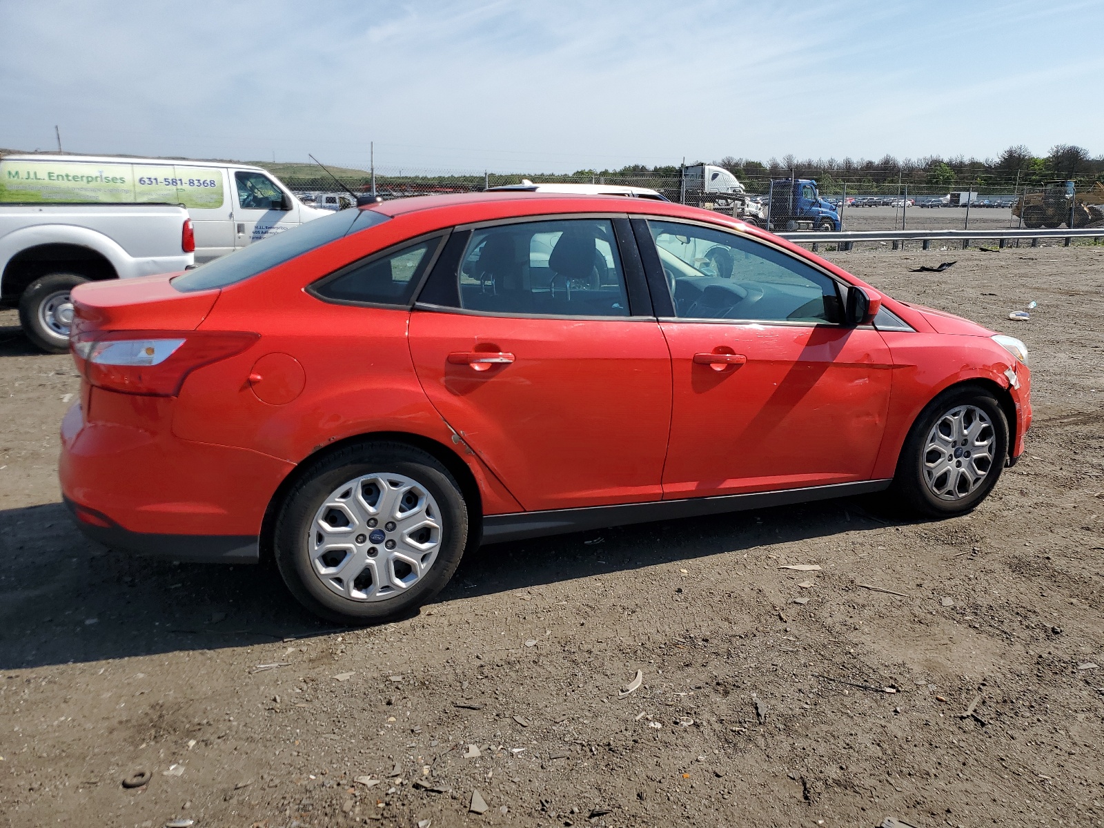 2012 Ford Focus Se vin: 1FAHP3F29CL103984