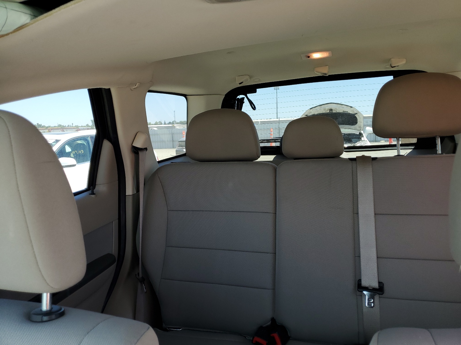 1FMCU0DG1AKD11608 2010 Ford Escape Xlt