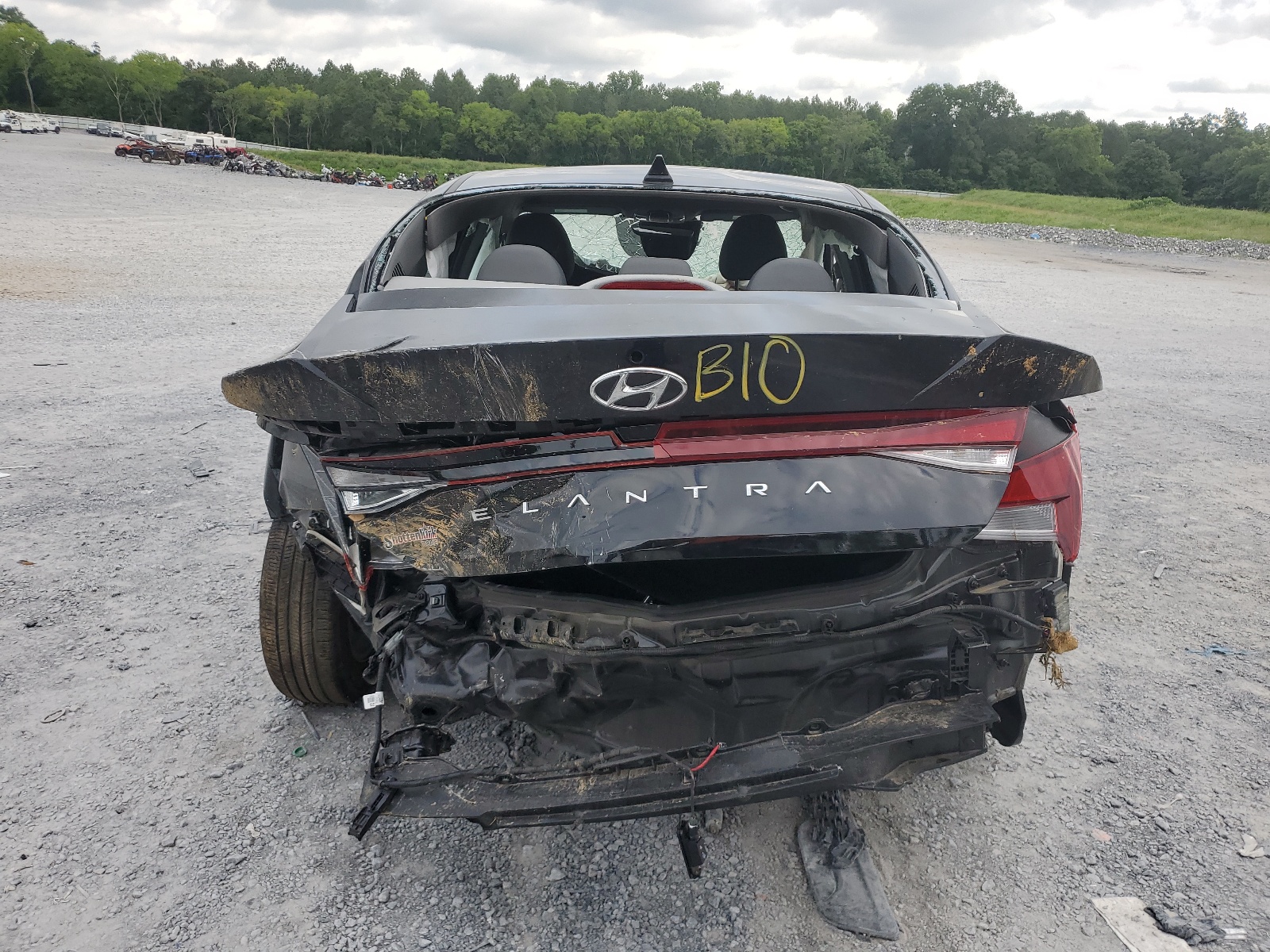 KMHLL4AG5PU596924 2023 Hyundai Elantra Se