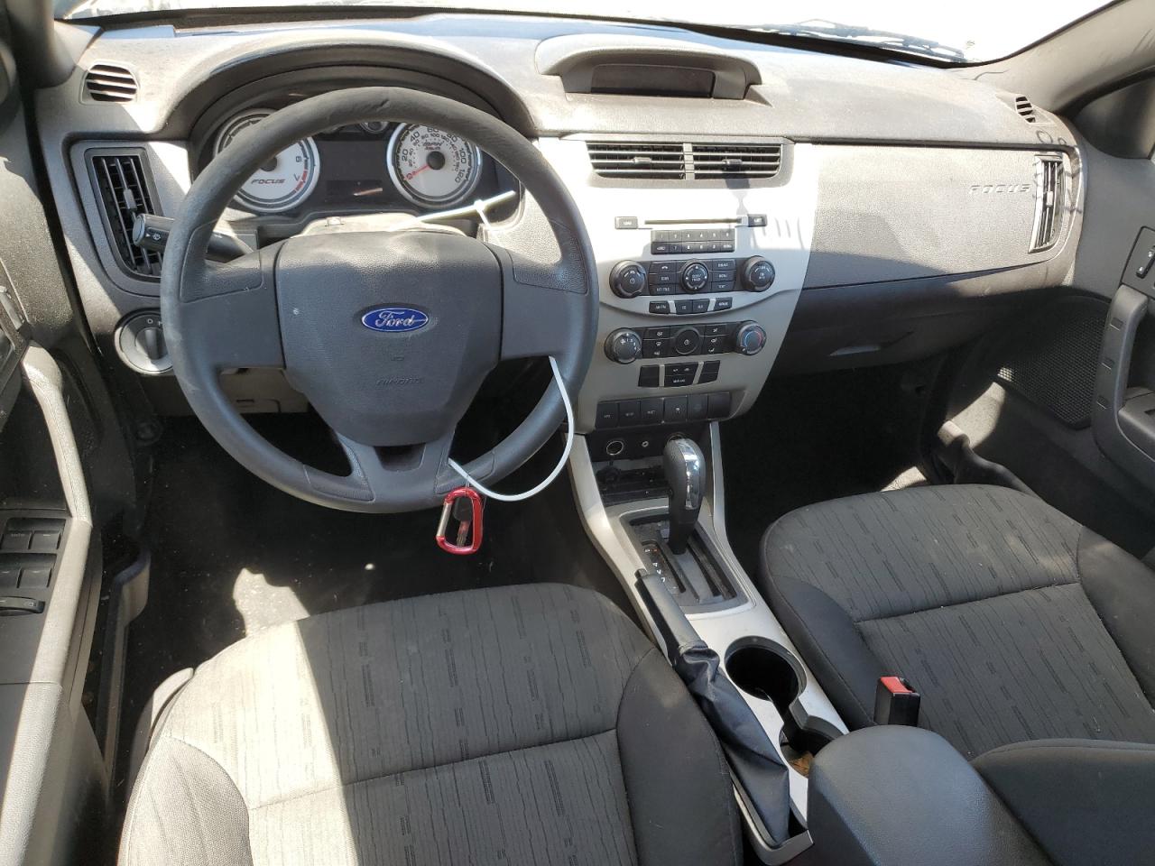 1FAHP3FN7AW204057 2010 Ford Focus Se