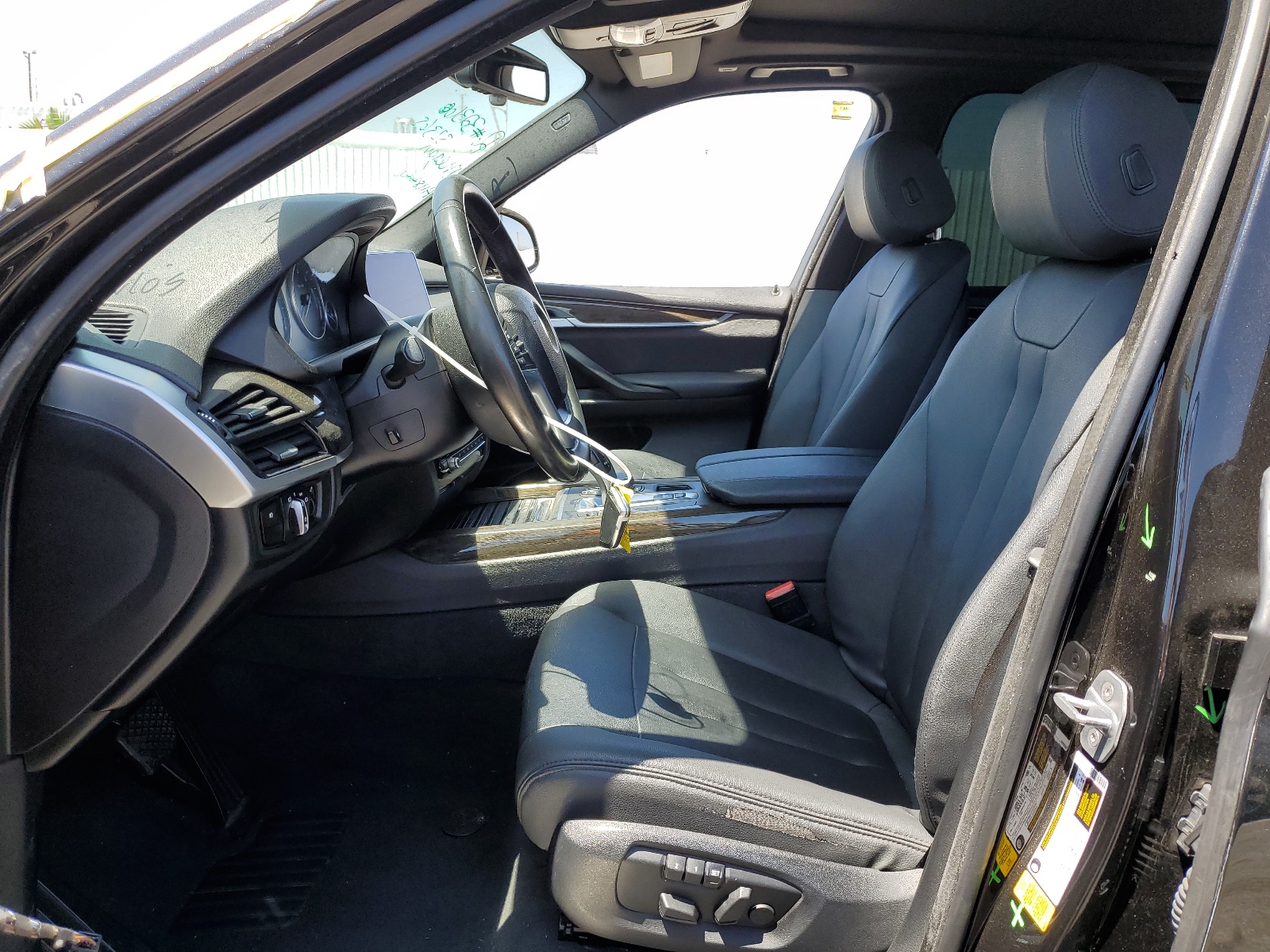 5UXKR2C39H0X04417 2017 BMW X5 Sdrive35I