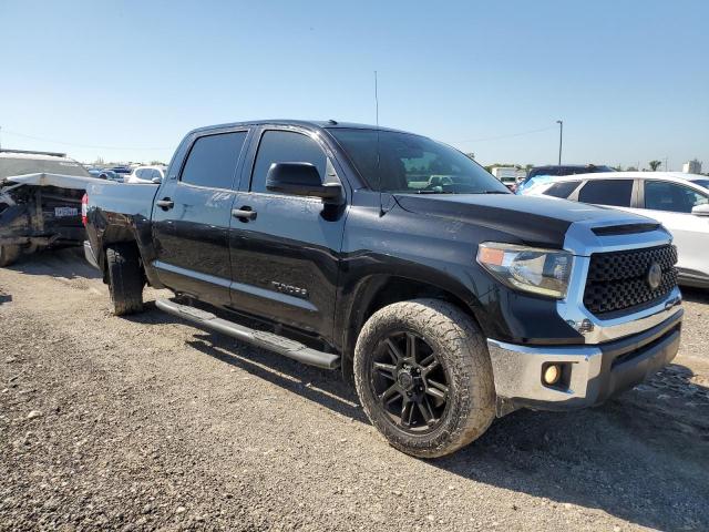  TOYOTA TUNDRA 2018 Чорний