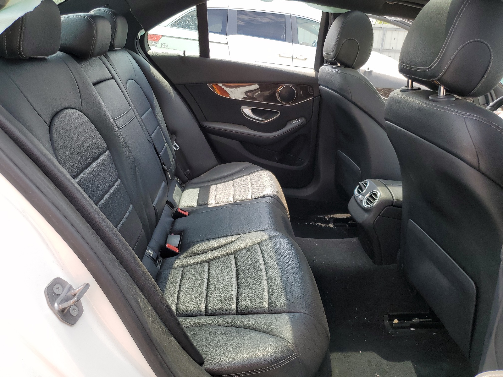 WDDWF4KB5JR312896 2018 Mercedes-Benz C 300 4Matic