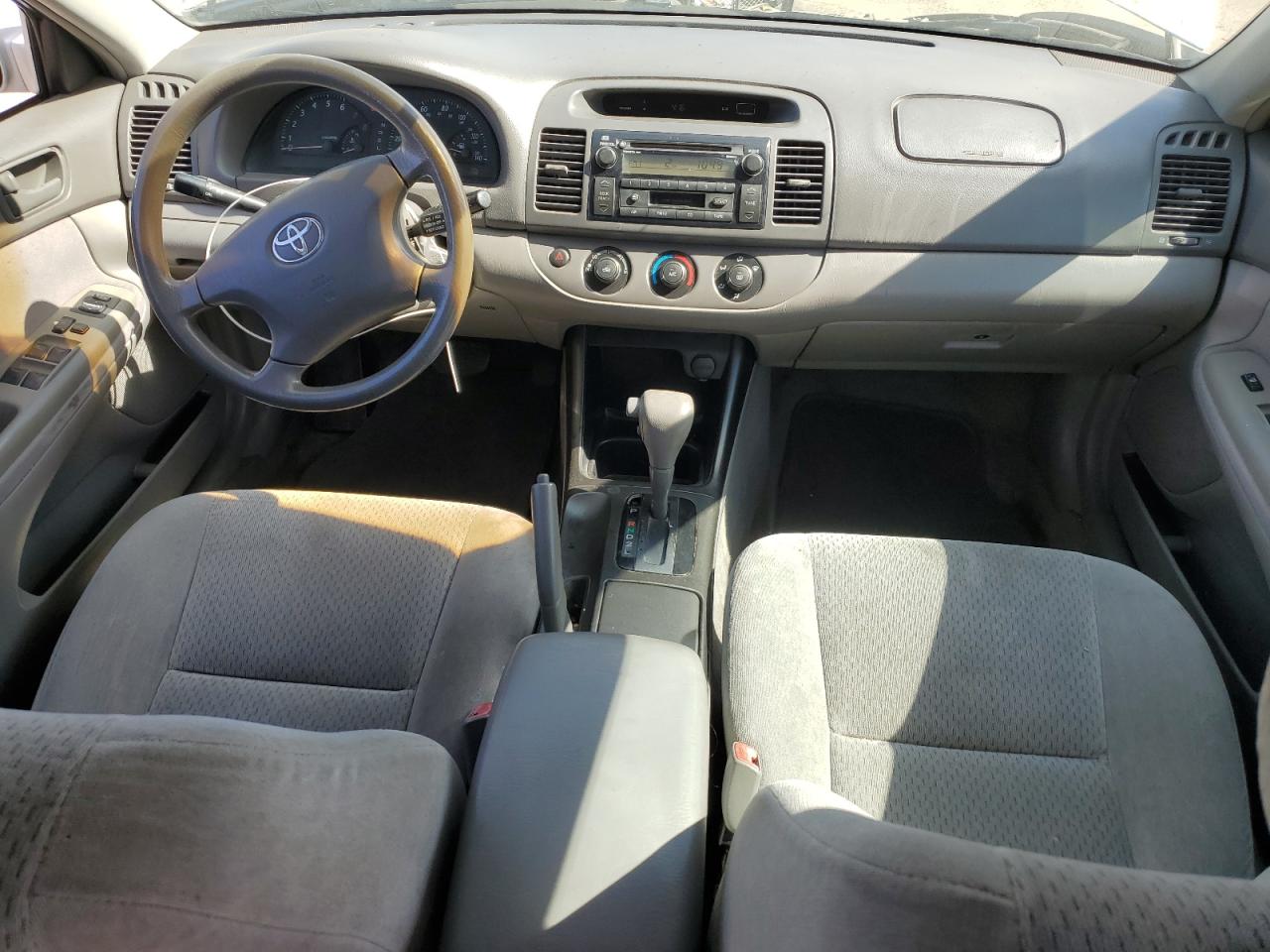 2004 Toyota Camry Le VIN: 4T1BE32K64U849229 Lot: 60411134