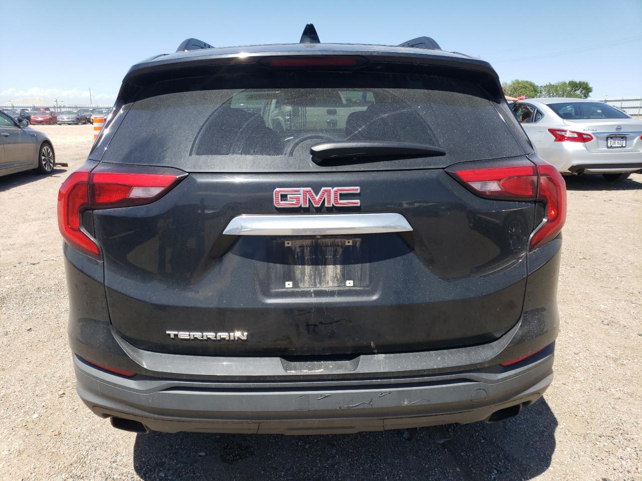 3GKALMEX9JL157768 2018 GMC Terrain Sle