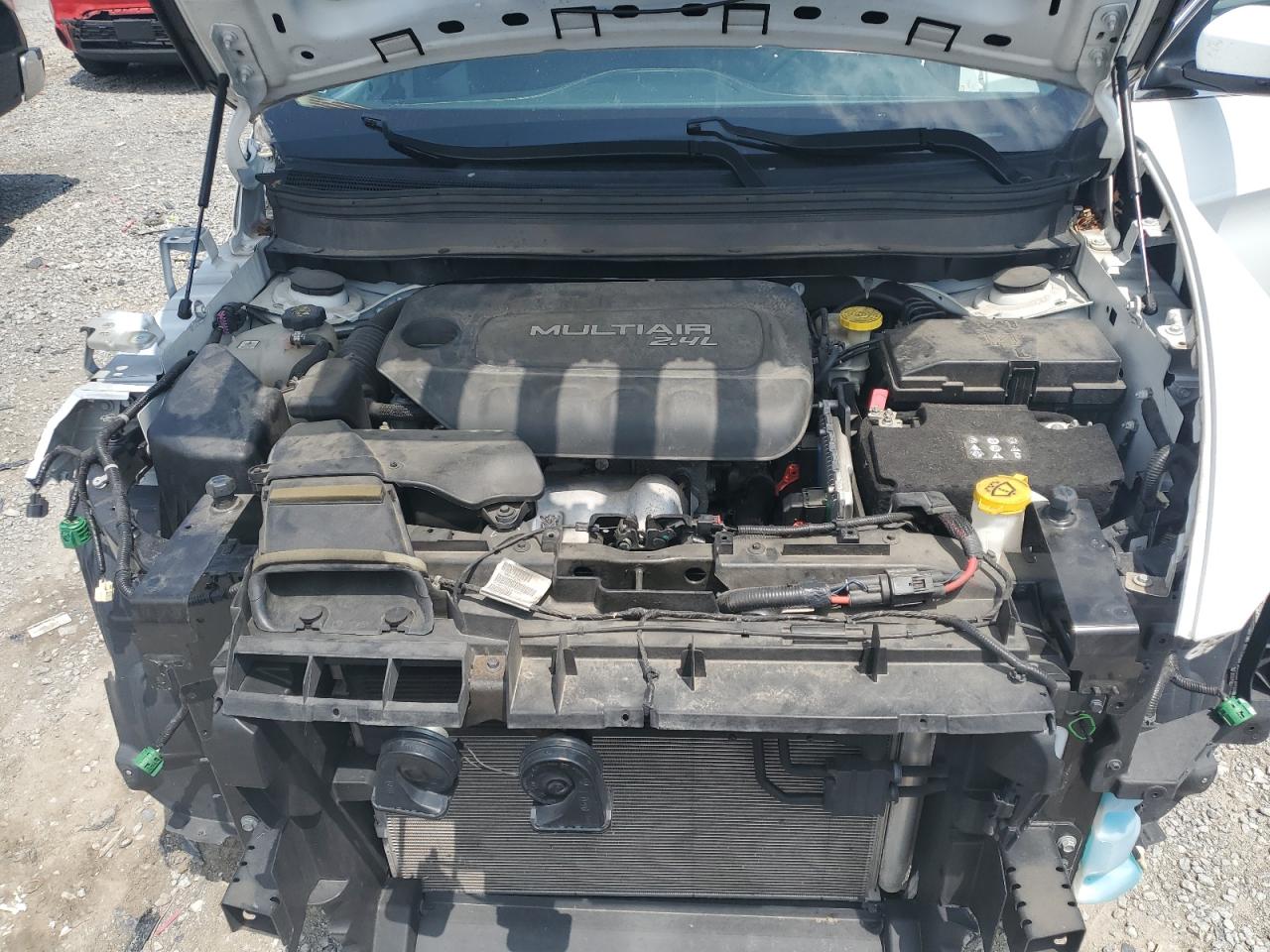 2017 Jeep Cherokee Latitude VIN: 1C4PJLCB4HW573132 Lot: 57261654