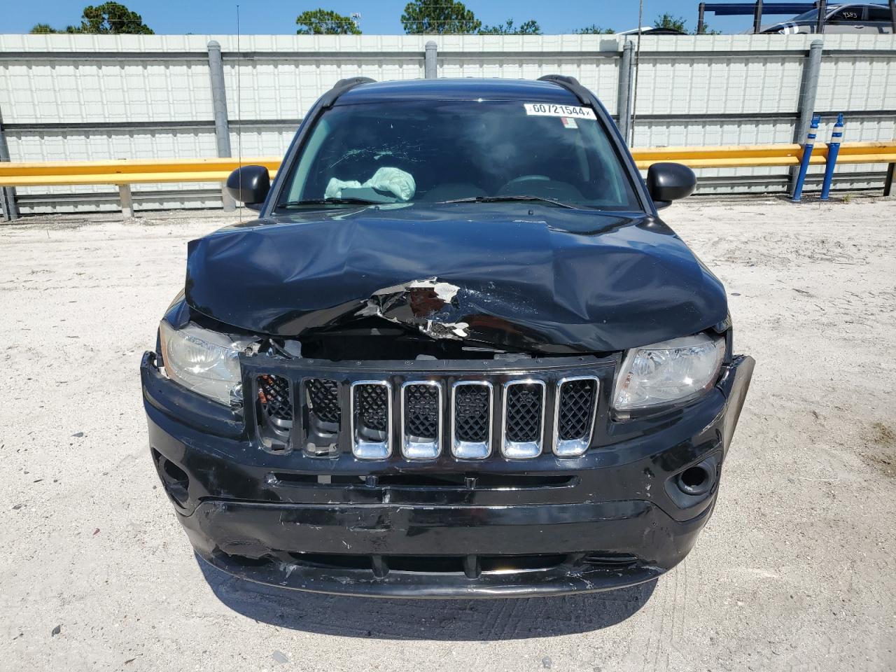 2013 Jeep Compass Sport VIN: 1C4NJCBA0DD275652 Lot: 60721544