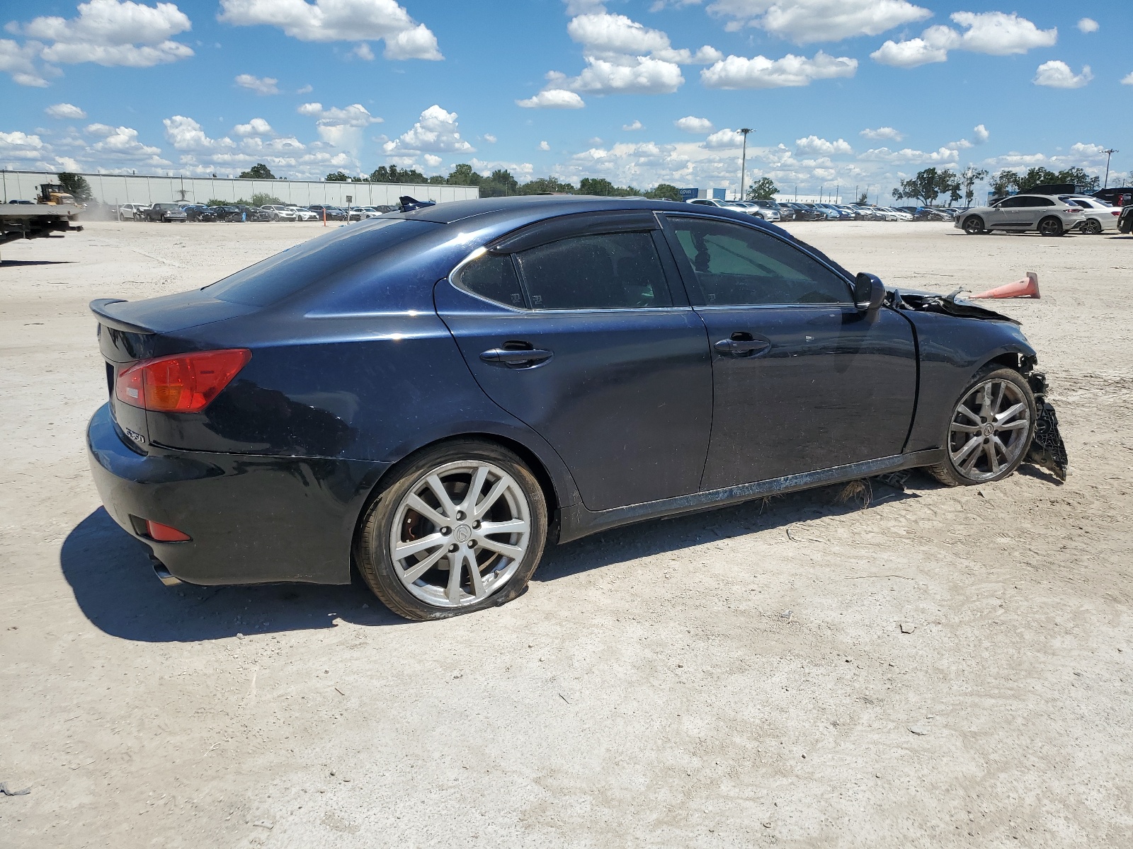 JTHBE262275013147 2007 Lexus Is 350