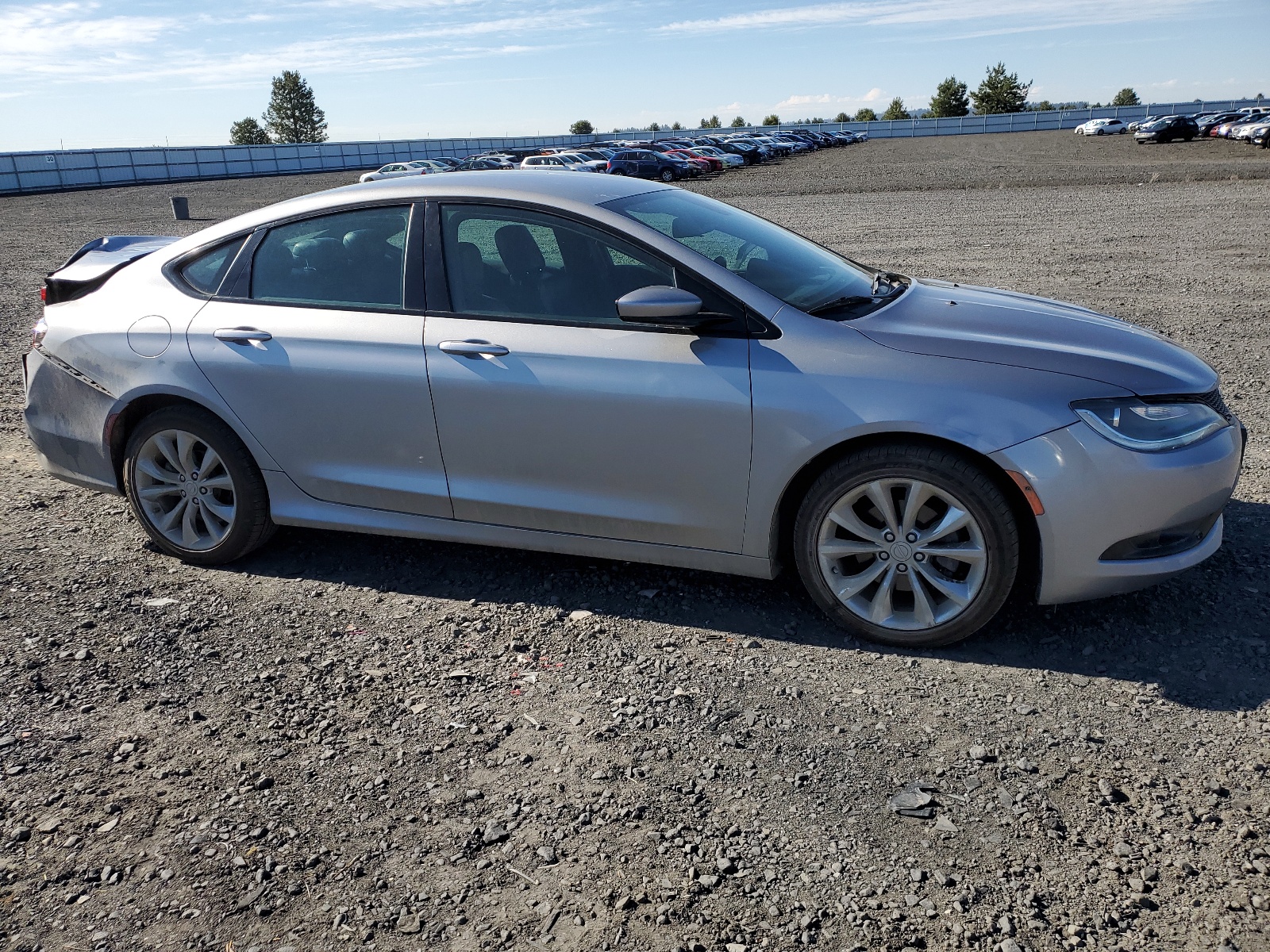 1C3CCCBB9FN621953 2015 Chrysler 200 S