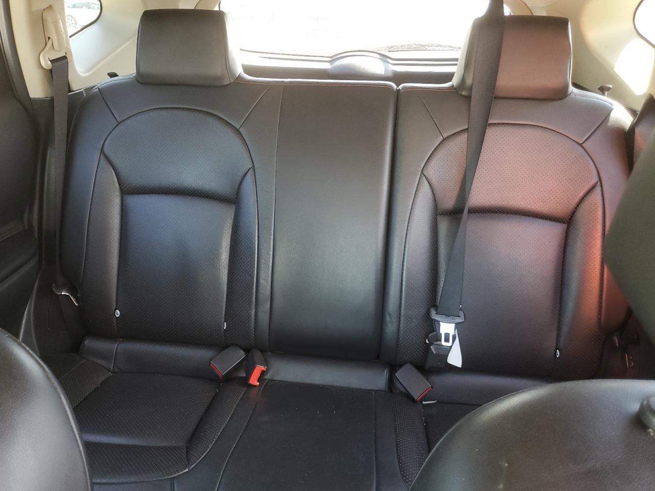 2011 Nissan Rogue S VIN: JN8AS5MV1BW260185 Lot: 59731314